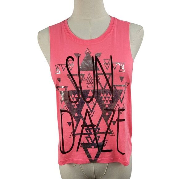 NEW Rebellious One Medium Tee Sun Daze Hot Pink Graphic Shiny Silver Triangle - Picture 5 of 14
